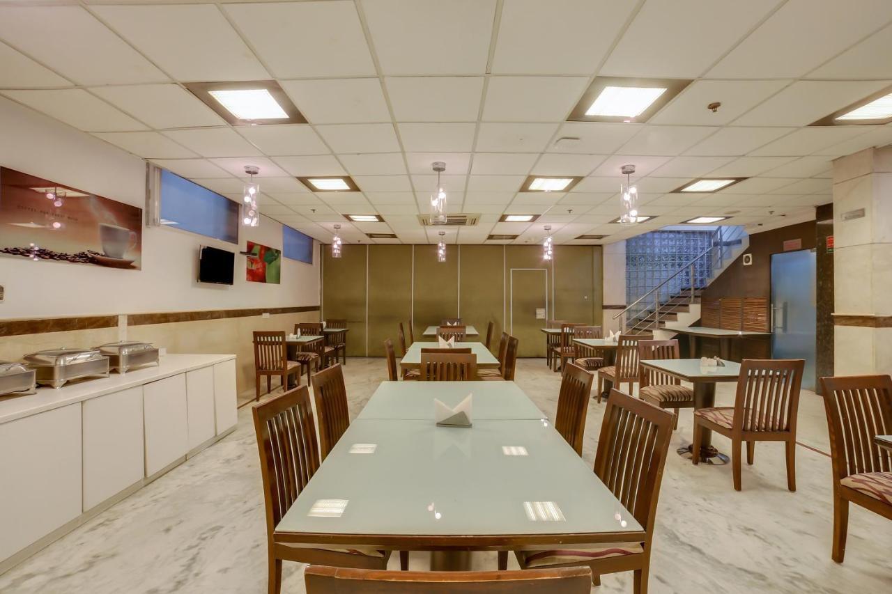 Hotel Townhouse Oak Safdarjung Neu-Delhi Exterior foto